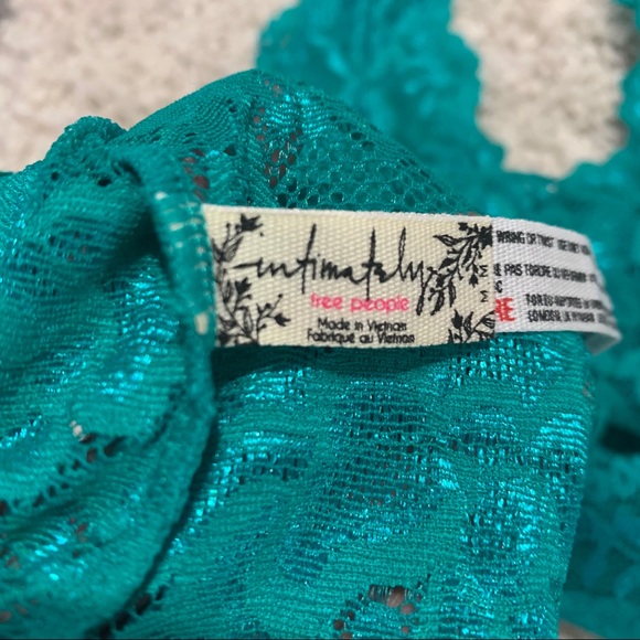 FREE PEOPLE | Intimately Lace Bralette - Picture 2 of 3